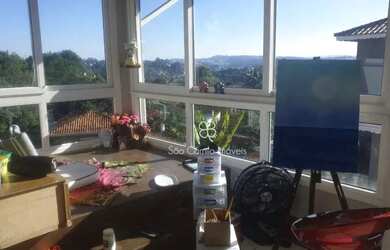 Imagem: A casa em condomínio possui 5 Dormitórios, 5 Banheiros, 2