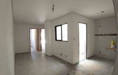 Imagem: O apartamento possui 2 Dormitórios, 1 Banheiro, 1 Vaga na garagem