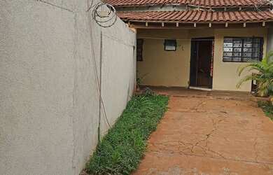 Imagem 4: Vende se duas casas. Varanda, 2 Vagas na garageme3 Dormitórios