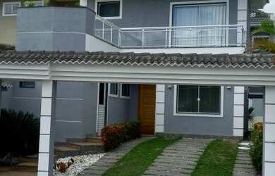 Imagem: A casa em condomínio possui 4 Dormitórios, 5 Banheiros, 3