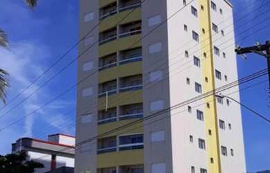 Imagem: O apartamento possui 1 Dormitório, 1 Banheiro, 1 Vaga na garagem