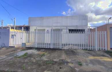 Imagem 1: Galpão/Depósito/Armazém para venda tem 149 metros quadrados