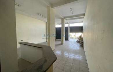 Imagem: O depósito possui 84m² de Área e está localizado em Parque