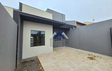 Imagem: A casa possui 3 Dormitórios, 2 Banheiros, 1 Vaga na garagem