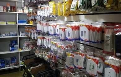 Imagem: O depósito possui 5 Vagas na garagem, 500m² de Área e está