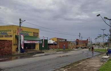 Imagem 9: lotes no Jereissati 3. vizinho a cervejaria Heineken. Mãe Rainha Urbanismo...