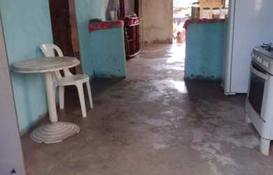 Imagem: A casa possui 2 Dormitórios, 1 Banheiro, 68m² de Área e