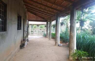 Imagem: A fazenda possui 1500m² de Área e está localizado em Centro