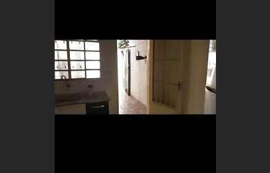 Imagem 6: Casa de fundo. 100m² de Área, 1 Banheiroe1 Dormitório