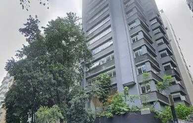 Imagem: O depósito possui 2 Vagas na garagem, 72m² de Área e está