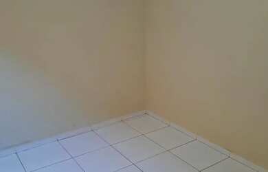 Imagem: O apartamento possui 2 Dormitórios, 1 Banheiro e está localizado