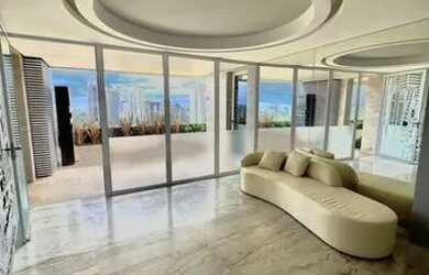 Imagem: O apartamento possui 3 Dormitórios, 3 Banheiros, 2 Vagas na