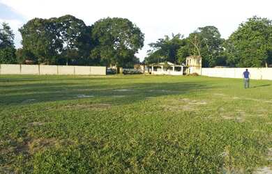 Imagem: O terreno possui 14.000m² de Área e está localizado em Centro