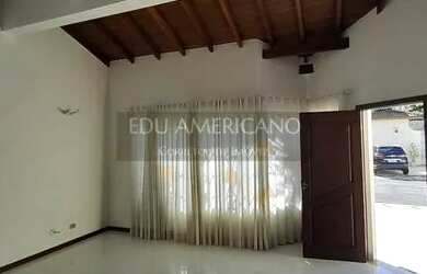 Imagem 2: JARDIM SIRIEMA. CASA PARA LOCAÇÃO EM CONDOMÍNIO FECHADO