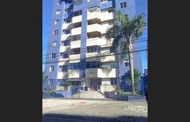 Imagem: O apartamento possui 3 Dormitórios, 1 Banheiro, 1 Vaga na garagem