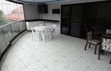 Imagem: O apartamento possui 4 Dormitórios, 5 Banheiros, 2 Vagas na
