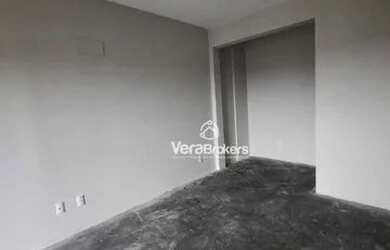 Imagem: O apartamento possui 2 Dormitórios, 1 Banheiro, 2 Vagas na