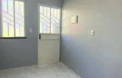 Imagem: A casa possui 2 Dormitórios, 1 Banheiro e 82m² de Área e