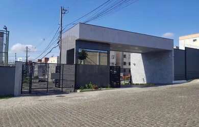 Imagem: O apartamento possui 2 Dormitórios, 1 Banheiro, 2 Vagas na