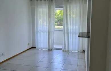 Imagem: O apartamento possui 2 Dormitórios, 1 Banheiro, 2 Vagas na