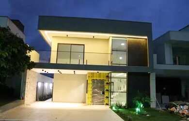 Imagem: A casa em condomínio possui 4 Dormitórios, 1 Banheiro, 4 Vagas