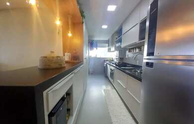 Imagem 6: Apartamento Mobiliado 3/4 vista mar em Buraquinho Villa do Mar