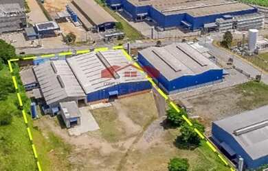 Imagem: O depósito possui 3.577m² de Área e está localizado em