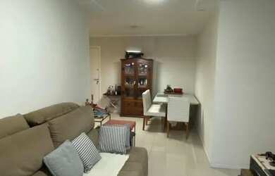 Imagem: O apartamento possui 2 Dormitórios, 2 Banheiros, 2 Vagas na