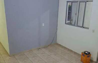 Imagem: A casa possui 3 Dormitórios, 1 Banheiro, 81m² de Área e