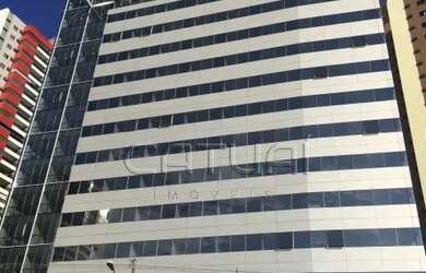 Imagem: O depósito possui 2 Vagas na garagem, 77m² de Área e está