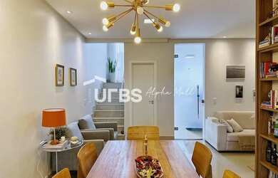 Imagem: A casa em condomínio possui 3 Dormitórios, 4 Banheiros, 2