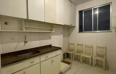 Imagem: O apartamento possui 3 Dormitórios, 2 Banheiros, 80m² de Área