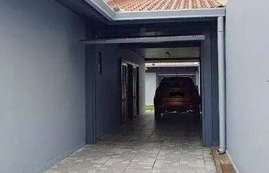 Imagem 6: Casa com 04 dormitórios, 06 vagas de garagem, edícula, no Bairro Jd....