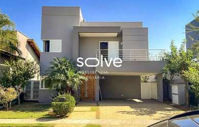 Imagem: A casa possui 5 Dormitórios, 5 Banheiros, 4 Vagas na garagem