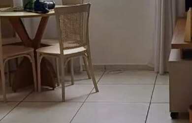 Imagem: O apartamento para alugar possui 2 Dormitórios, 1 Banheiro