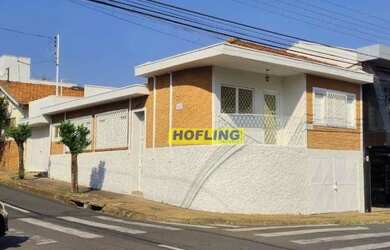 Imagem: A casa possui 3 Dormitórios, 1 Banheiro e 100m² de Área e