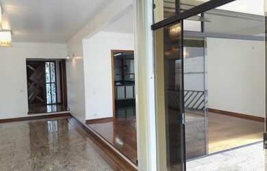 Imagem 6: Casa em Condomínio para Locação em Santana de Parnaíba / SP no bairro Alphaville