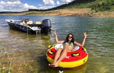 Imagem: A pousada chalé possui 3 Dormitórios, 5 Vagas na garagem e