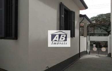 Imagem: O depósito possui 5 Vagas na garagem, 85m² de Área e está