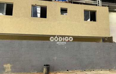 Imagem: O depósito possui 1.600m² de Área e está localizado em