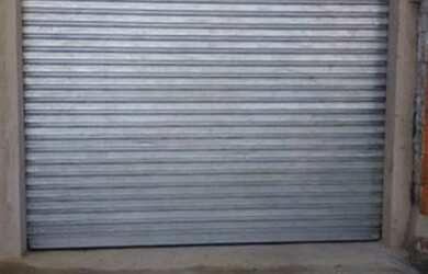 Imagem: O depósito possui 2 Vagas na garagem, 25m² de Área e está