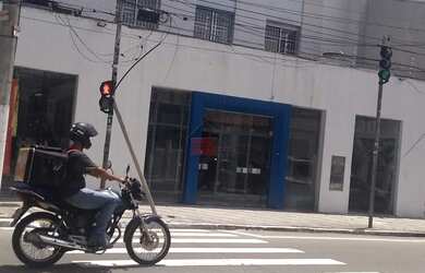 Imagem 2: loja comeercial. Ar-condicionadoe740m² de Área