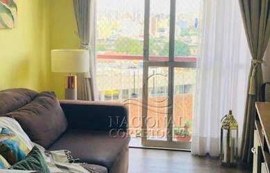 Imagem: O apartamento possui 3 Dormitórios, 1 Banheiro, 1 Vaga na garagem