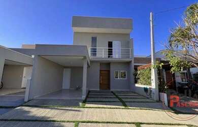 Imagem: A casa em condomínio possui 3 Dormitórios, 3 Banheiros, 170m²