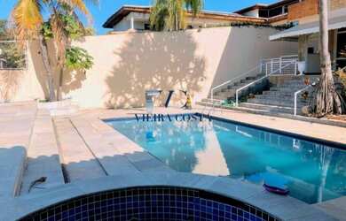 Imagem: A casa possui 5 Dormitórios, 5 Banheiros, 5 Vagas na garagem