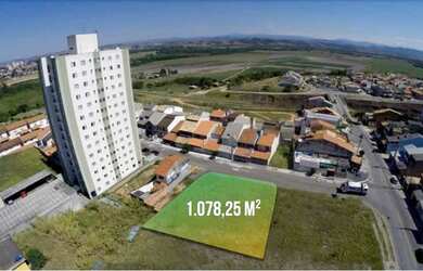 Imagem: O terreno possui 1078m² de Área e está localizado em Loteamento