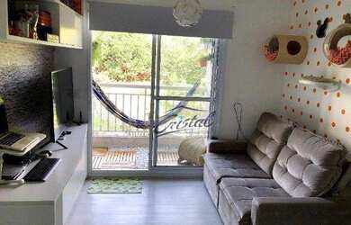 Imagem: O apartamento possui 2 Dormitórios, 1 Banheiro, 1 Vaga na garagem