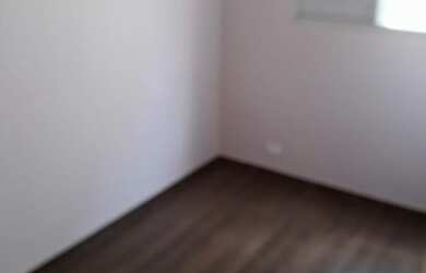 Imagem: O apartamento possui 3 Dormitórios, 1 Banheiro, 1 Vaga na garagem