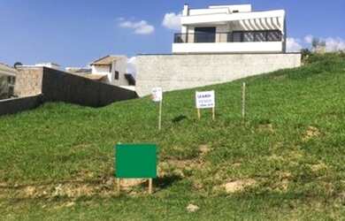 Imagem: O terreno possui 300m² de Área e está localizado em Pinheiro