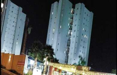 Imagem: O apartamento possui 2 Dormitórios, 2 Banheiros, 2 Vagas na